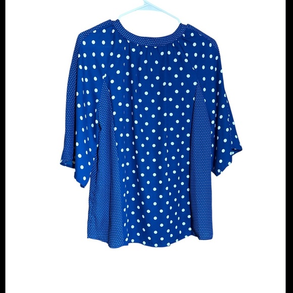 Zac & Rachel Blue Polka Dot Women's Top size medium Pit - Picture 2 of 4